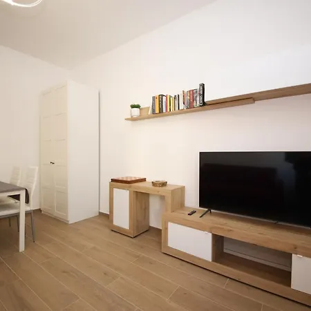 Domus Alexander By Ghor * Roma