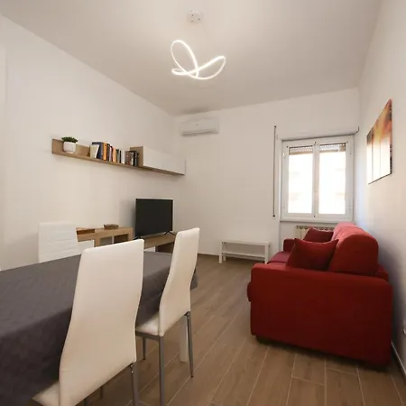 Domus Alexander By Ghor Apartament